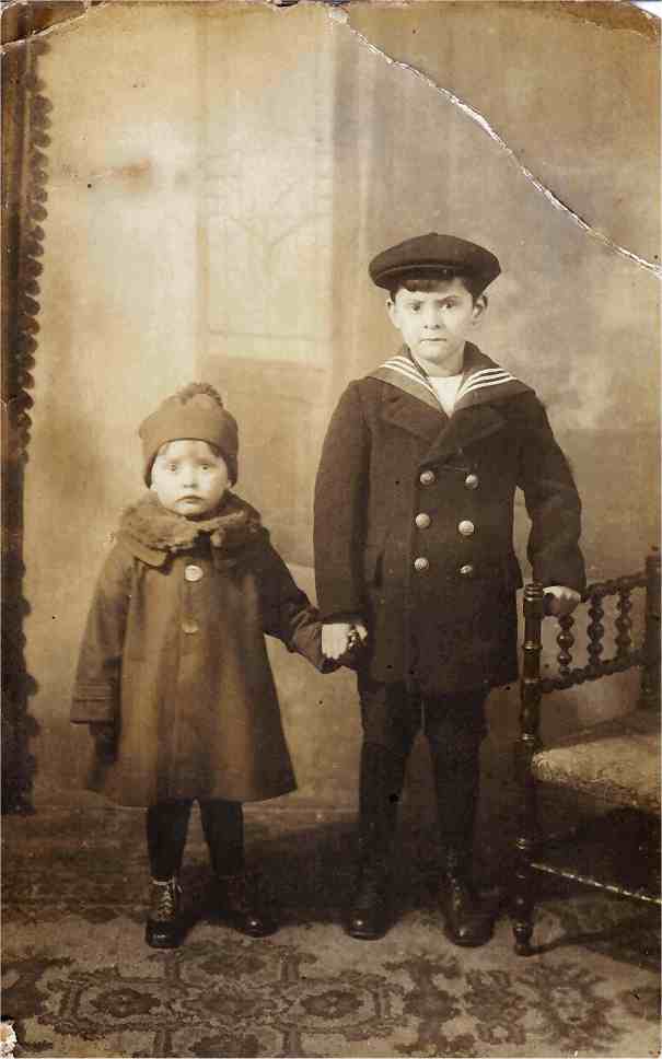 Adrie and Jan, 1920?